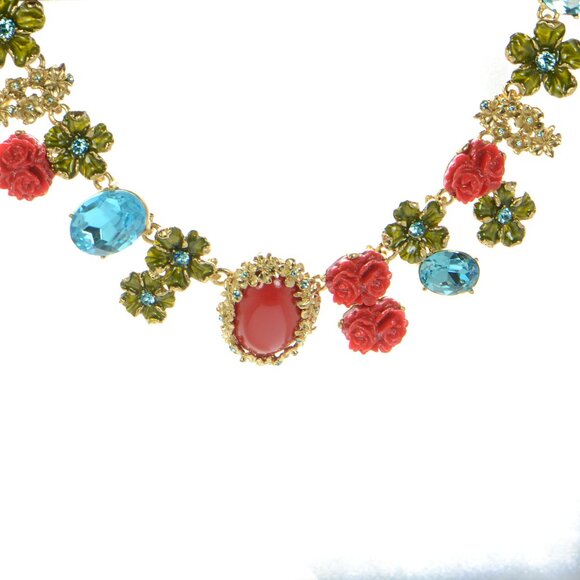 Oscar de la Renta Red Resin and Crystal Bouquet Necklace - Picture 3 of 6